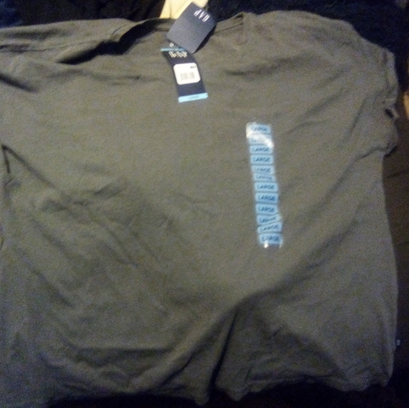 Large Grey Gap T-shirt - Picture 2 of 2